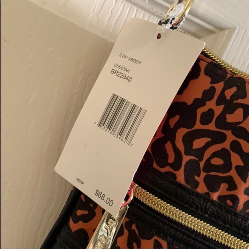 Betsey Johnson crossbody - Picture 2 of 4